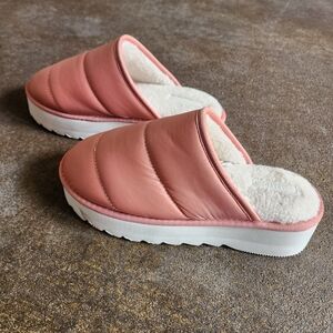 Anthropology Maeve puffy slipper